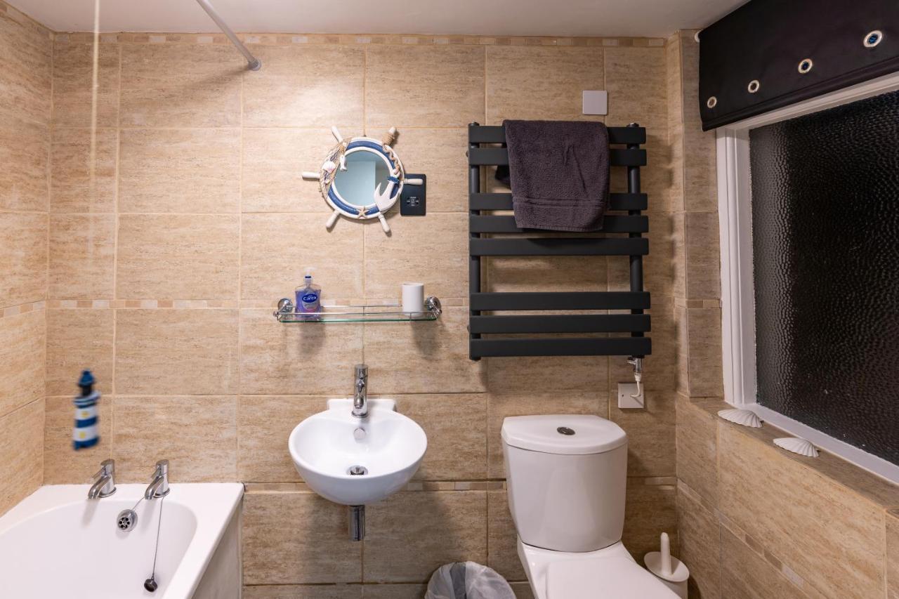 דירות Looe Self Catering מראה חיצוני תמונה
